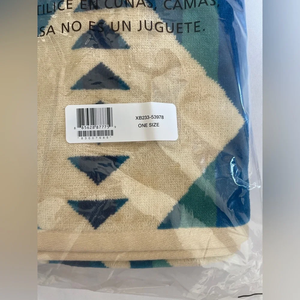 NWT Pendleton Spa Towel Los Lunas Jacquard Beach Pool XL 40x70 Oversized Cotton